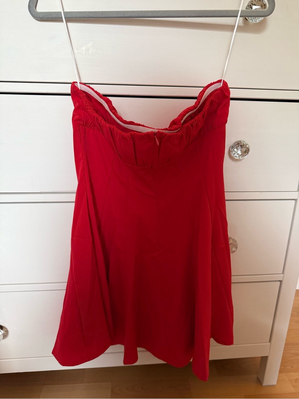 BRAND NEW WITH TAGS ON NEVER WORN Red Strapless Ruching Detail Mini Dress - Picture 2 of 2